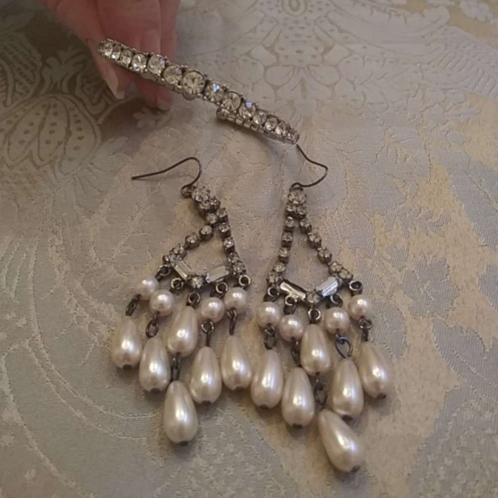 Chandelier earrings and crystal bracelet set
